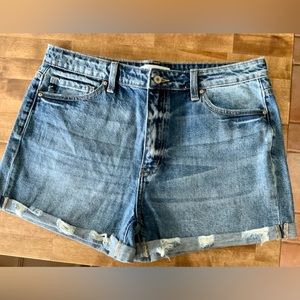 KanCan denim cuffed shorts